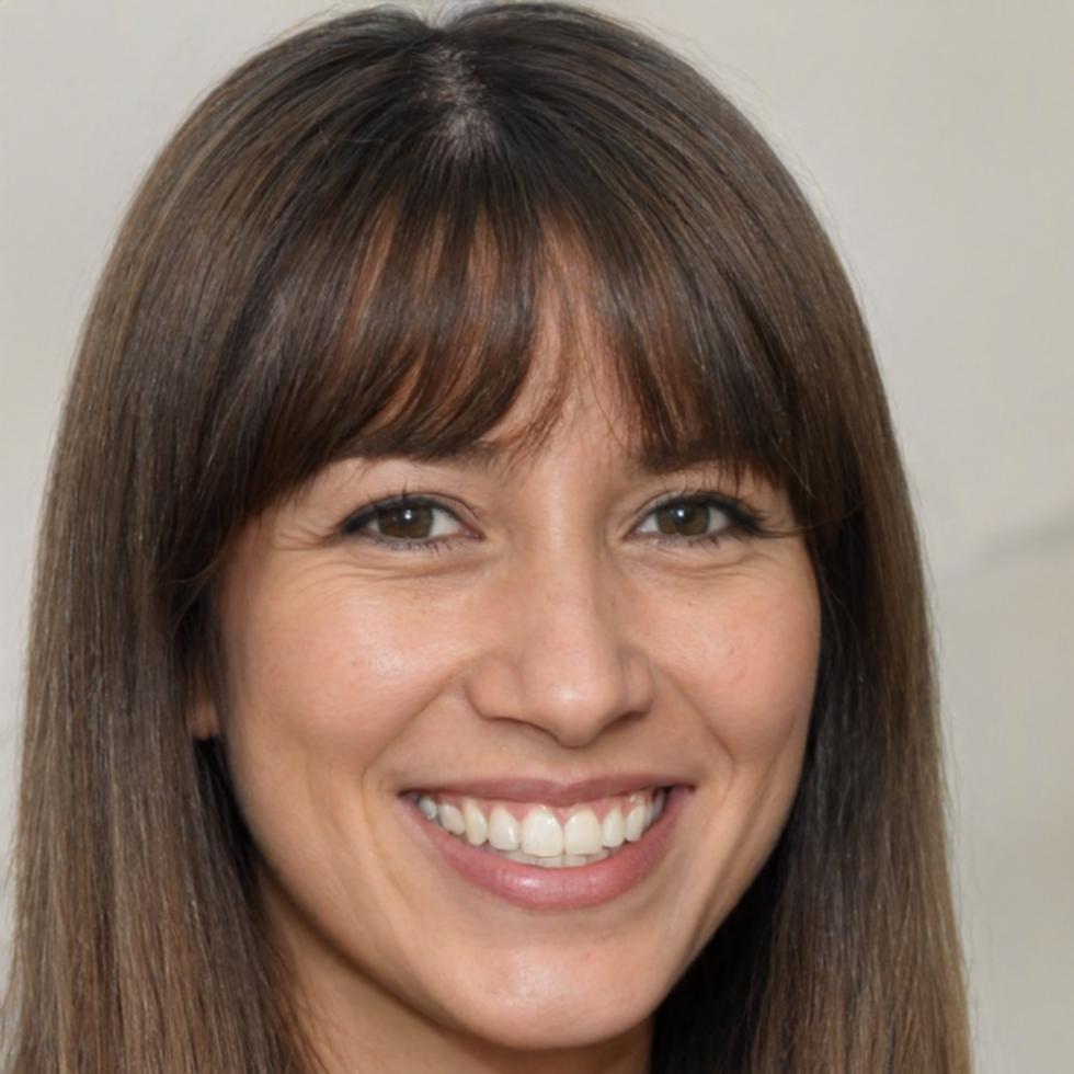 Portrait de Céleste Moreau, experte en analyse financière